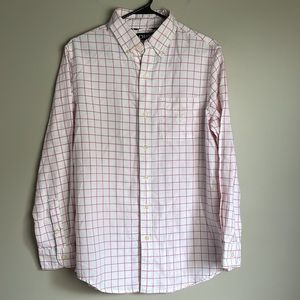 Chaps  NWT Button Down Long Sleeved Men's Shirt  Pink & White  Size Small
